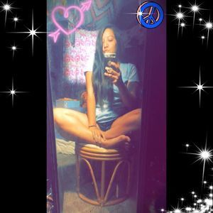 Meet your Posher, Desiree